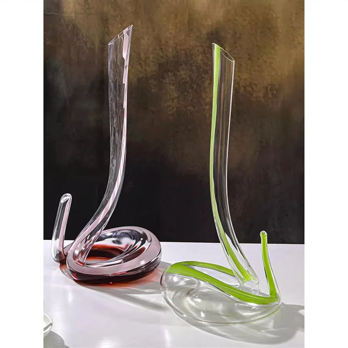 Handgefertigter, kreativer, bleifreier Kristall-Weinkühler in Schlangenform, Premium-Glas, Rotweingläser, Heimgebrauch, schnelles Aufwachen des Weins Geschenkidee für Weinliebhaber(Red)